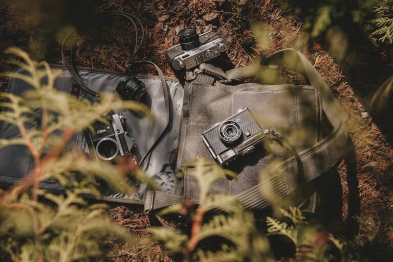 Packing Light: Strategies and Gear Recommendations for Travelers